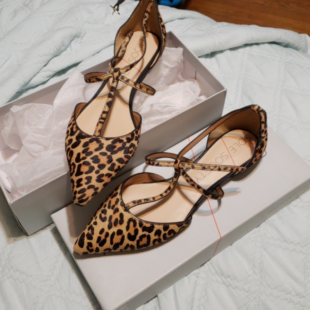 Leopard  pointy toe flats